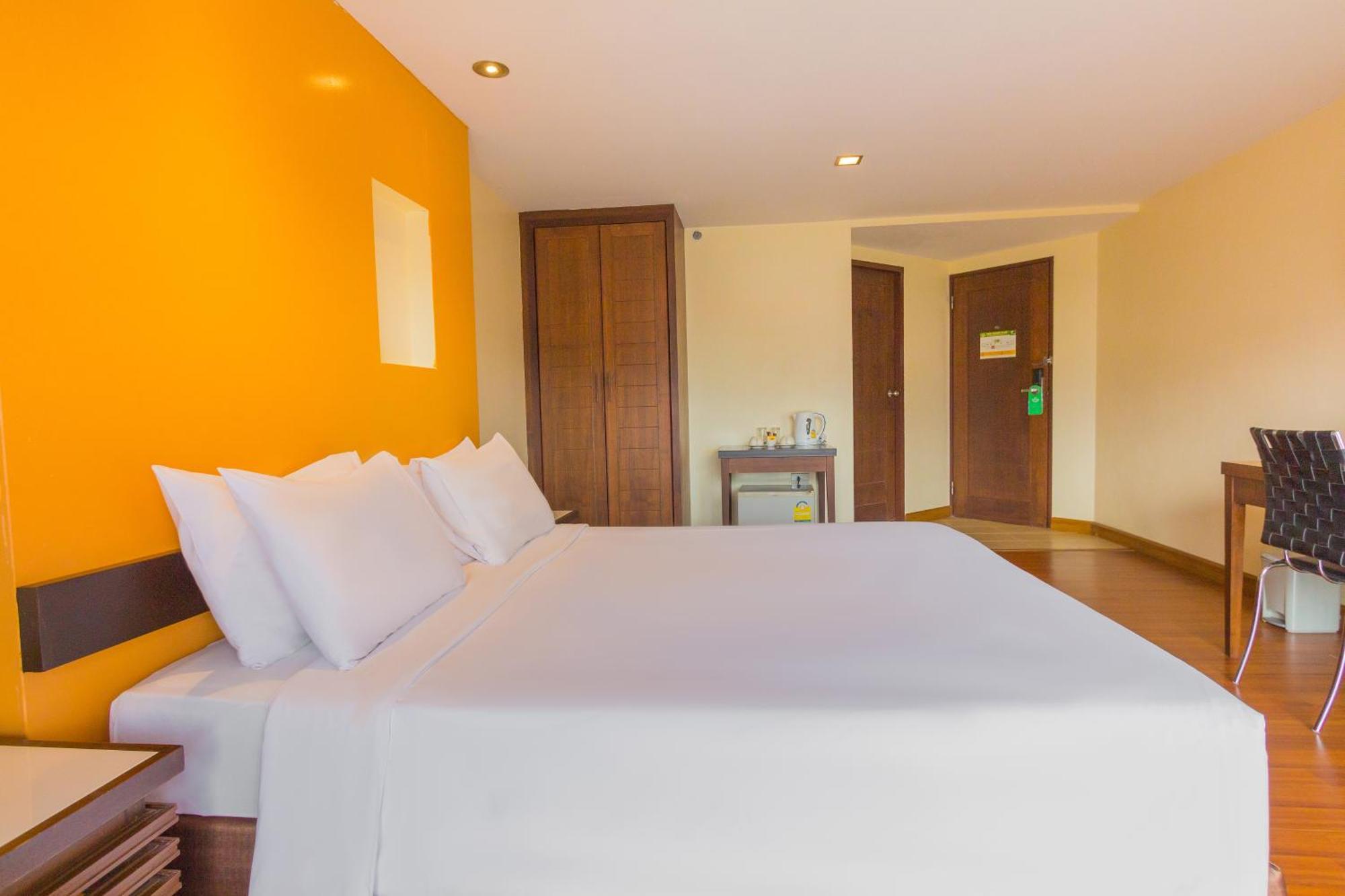 Mayflower Grande Hotel Chiang Mai Dış mekan fotoğraf