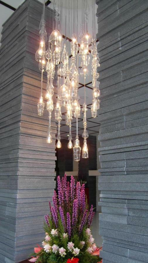 Mayflower Grande Hotel Chiang Mai Dış mekan fotoğraf